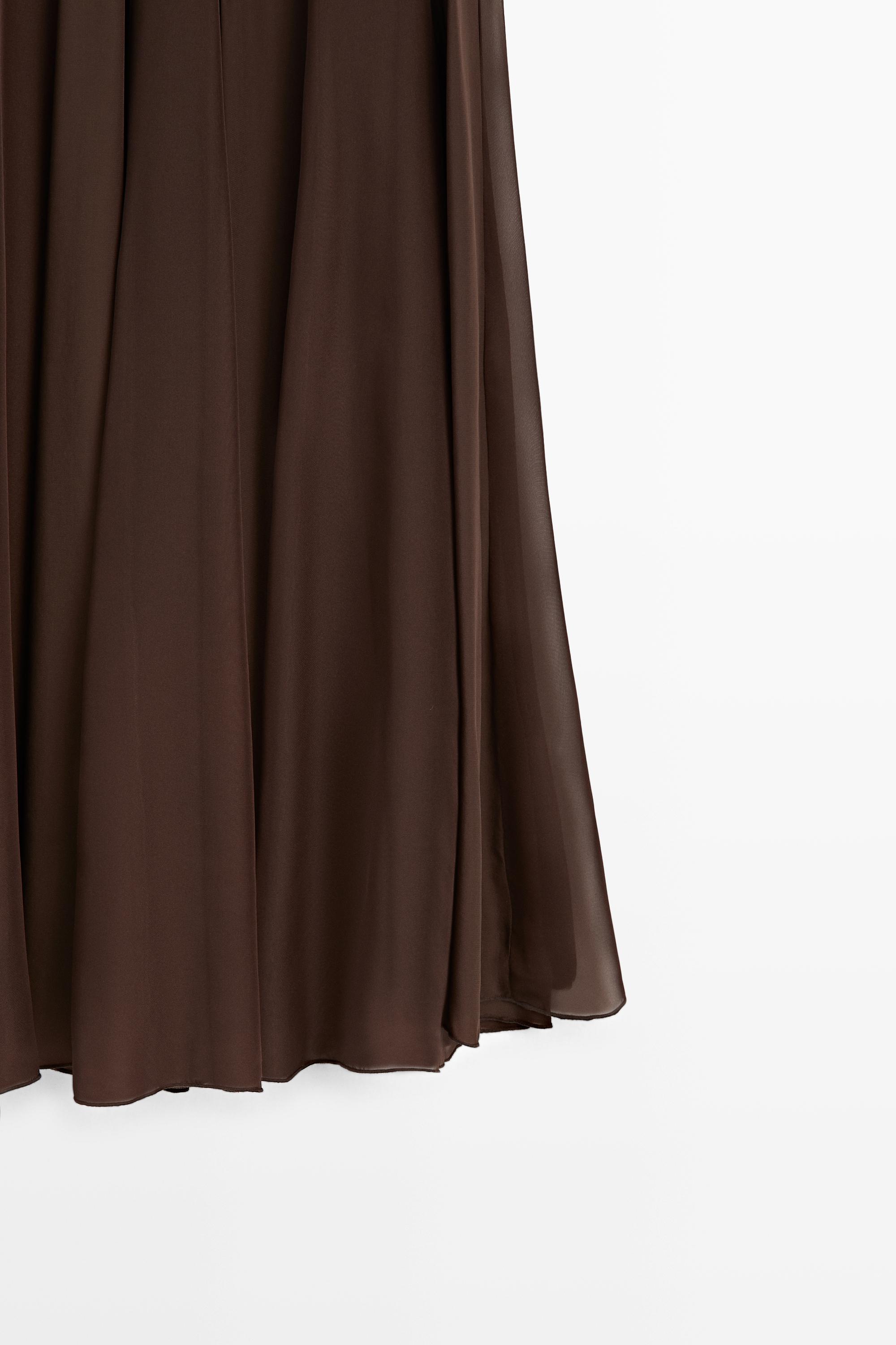 Flowing flared midi skirt